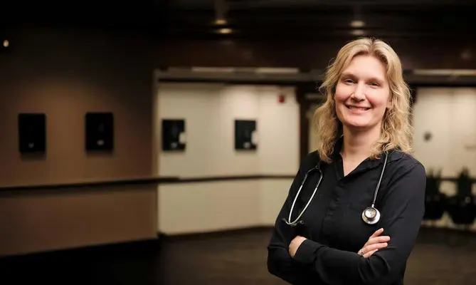Dr. Kathryn Shoemaker, MD, lead physician at Three Rivers Concierge Medicine in St. Louis, MO